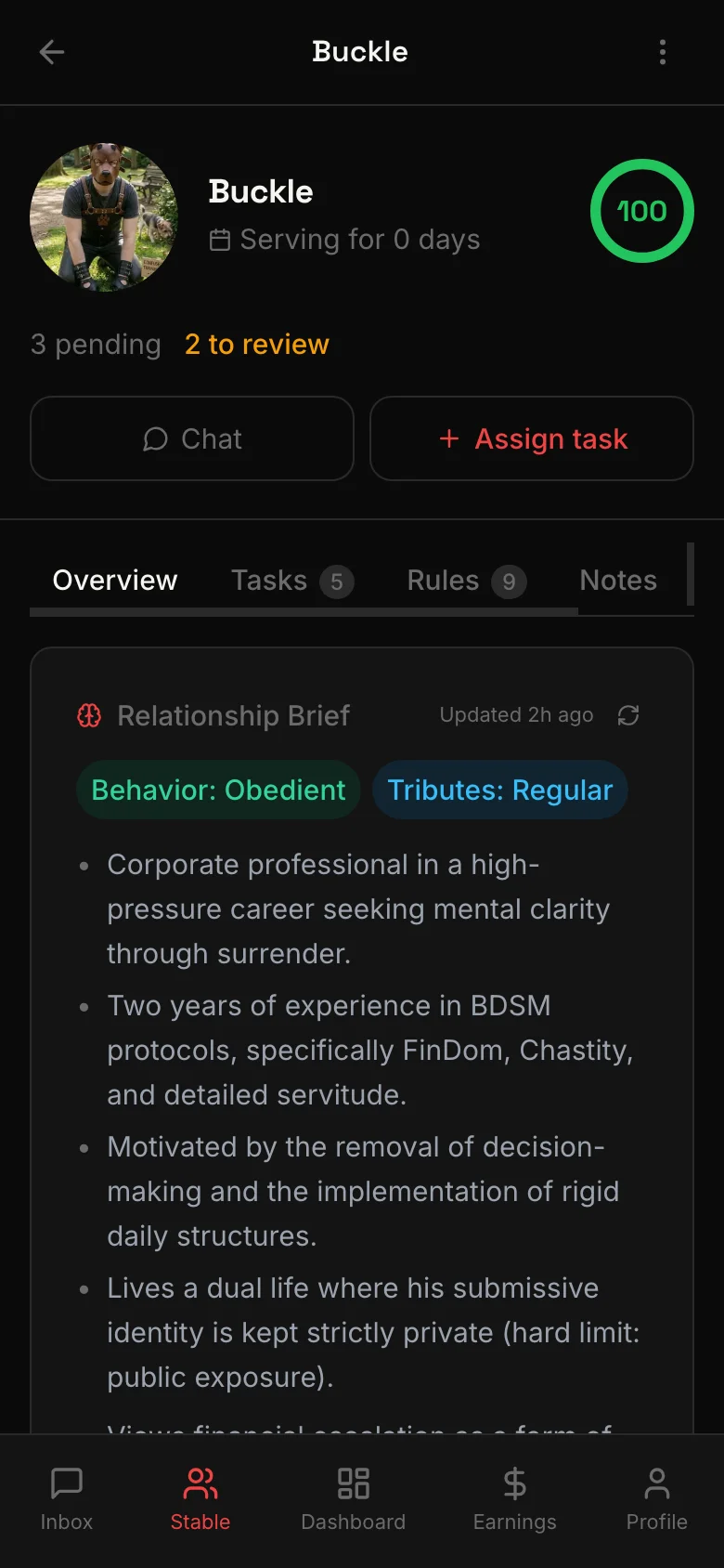 screenshot: Rule card in the chat — rule text displayed as an interactive card with violation button visible